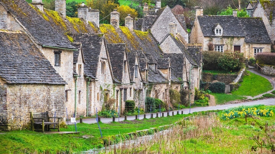 From London: Full-Day Cotswolds Small-Group Tour