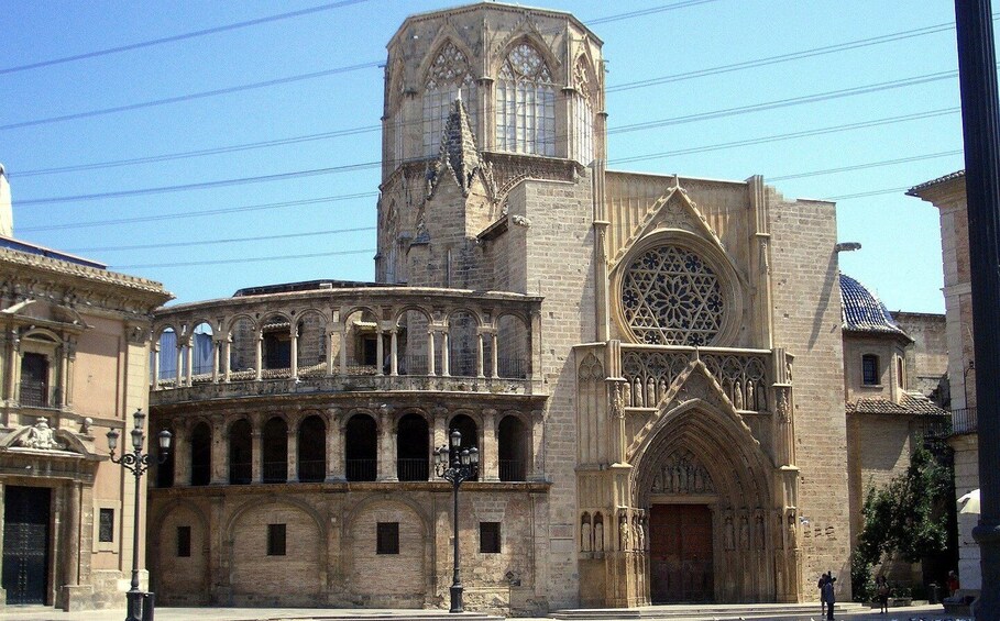 Picture 2 for Activity Valencia: Walking Tour of the Medieval City Center