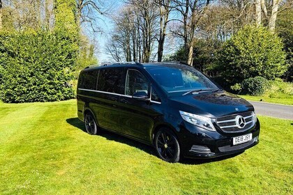 Northern Ireland Tour with Transfer by VIP Mercedes V-Class