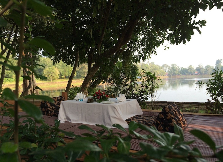 Picture 2 for Activity Siem Reap: Sunrise at Angkor Wat and Champagne Breakfast