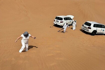 4 Hour Morning Desert Safari with Camel Ride and Sand Boarding