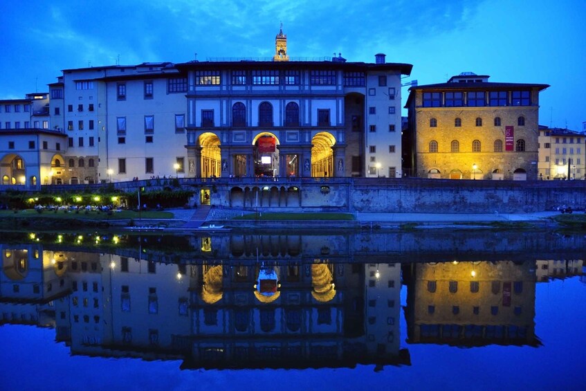 Picture 2 for Activity Florence: Private Uffizi Gallery Tour