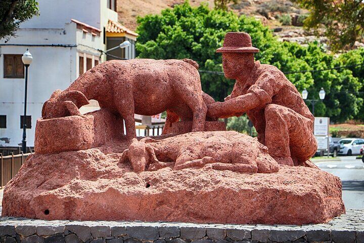 Cheese Tasting and Volcano Caves from North Fuerteventura