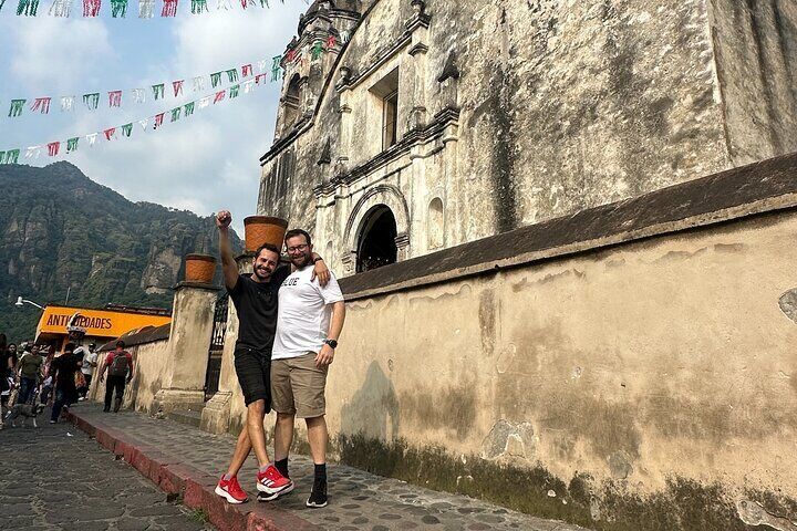 Early Hike to El Tepozteco from Mexico City