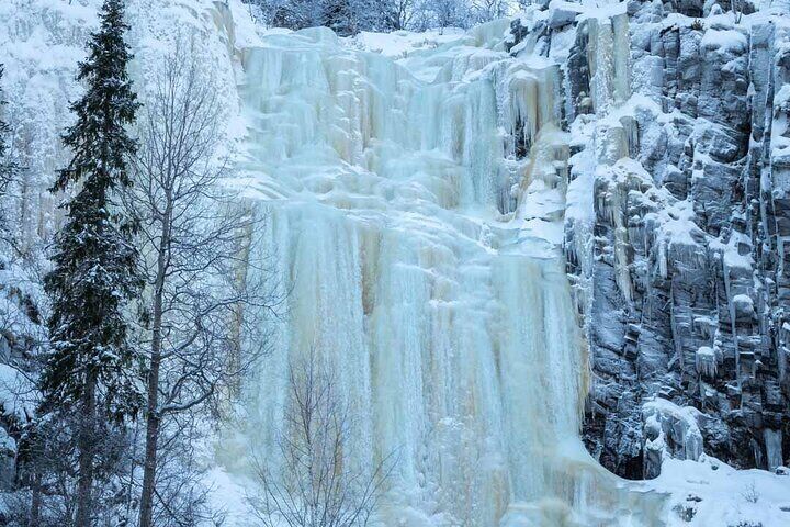 Kemijärvi Insider: Korouoma Frozen Waterfalls