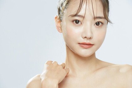 Personalized Cosmetic Shopping Experience in Japan