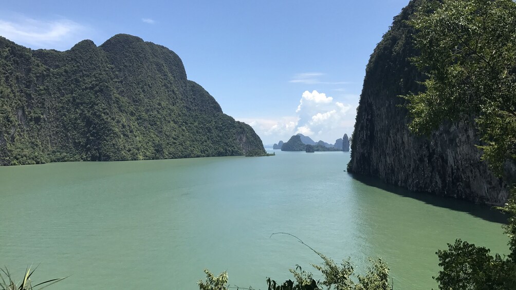 Waters around Hong Island