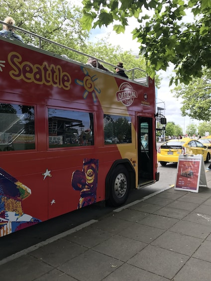 Seattle Hop-On Hop-Off Bus Tour