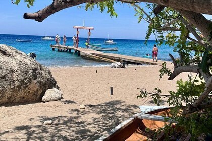 Private Photography & Island Tour of Curaçao