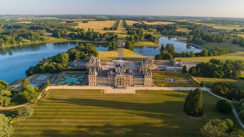 Entrada al Palacio de Blenheim