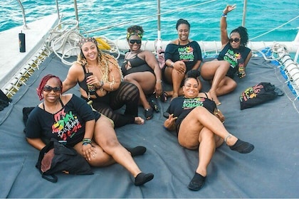 PARTY CRUISE MARGARITAVILLE Negril ADULTS ONLY Open Bar and DJ
