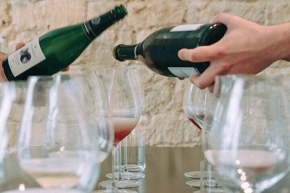 Champagne Tasting Experience in Paris