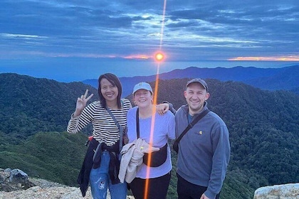 Hiking Sibayak volcanoe and city tour arround Berastagi