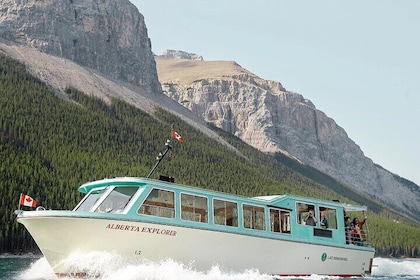 Exclusive Private Guided Tour of Banff and Yoho National Park