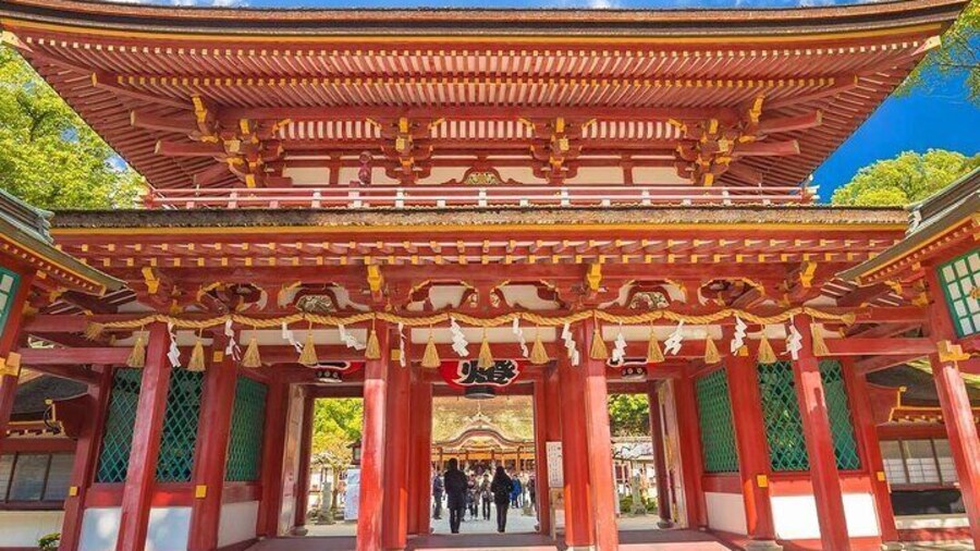 Dazaifu, Nyoirinji Temple, Yufuin, Yufuin no mori Day Tour|