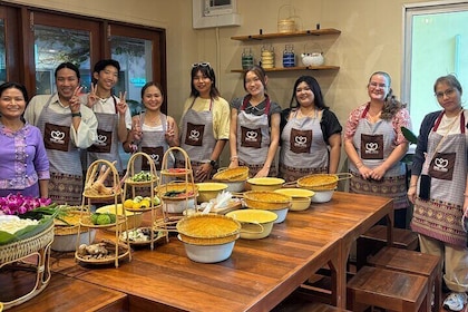 White Lotus Thai Cooking Class in Bangkok