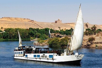 4 Night Dahabiya Nile Cruise On Merit