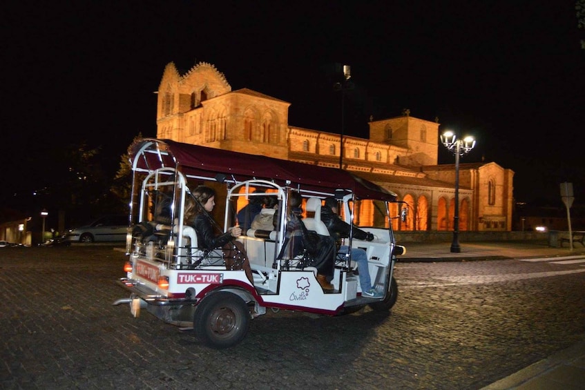 Picture 2 for Activity Avila: Guided City Tour in Tuk Tuk