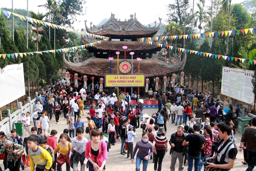 Perfume Pagoda Full Day Tour from Hanoi