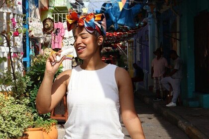 Cartagena street food tour: taste authentic flavors