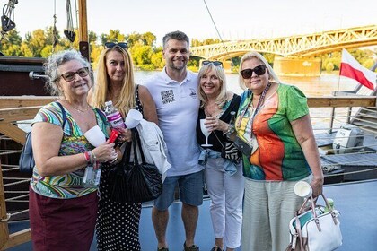 Evening Cruises with Drinks