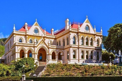 Wellington City Self Guided Walking Tour with App