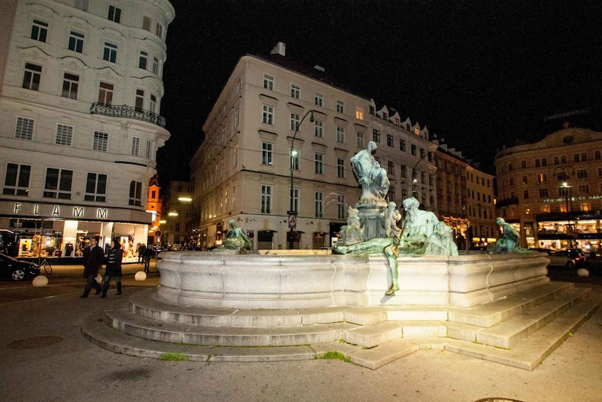 Picture 8 for Activity Vienna: Ghosts and Legends Guided Nighttime Walking Tour