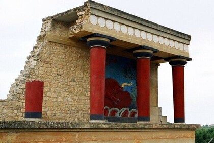 Heraklion Half-Day Heritage Tour, Knossos, History & Local Flavour