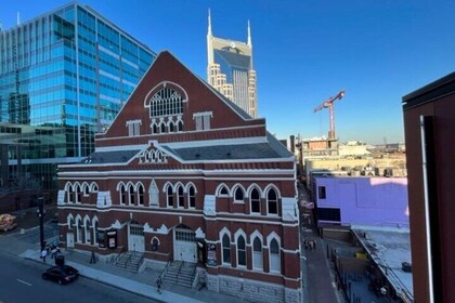 Nashville City Tour with Private Car