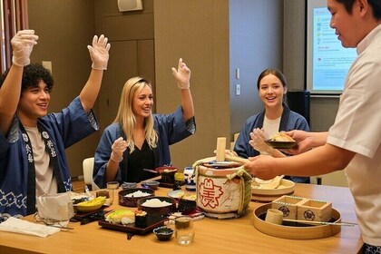 Sushi making Tokyo: 12 Pieces + Sake Ceremony & Whisk Matcha