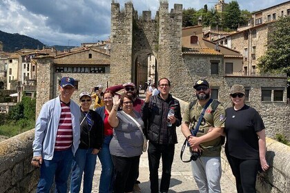 Girona and Medieval Villages Small Group from Barcelona