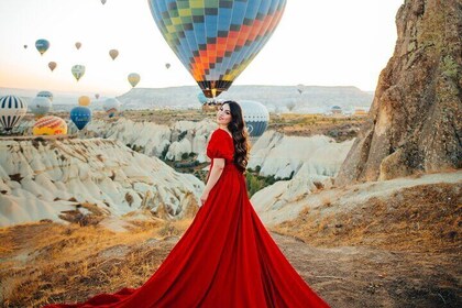 Professional Cappadocia Photoshoot with Flying Dress & Reels