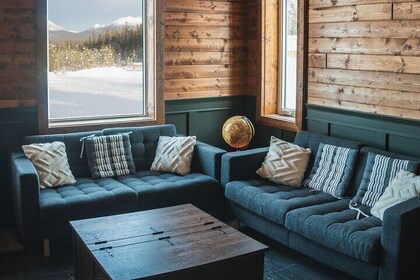 Whitehorse's Coziest Aurora Viewing Experience