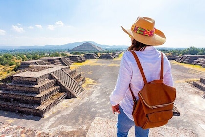 From Mexico City: Teotihuacan and Basilica of Guadalupe Tour