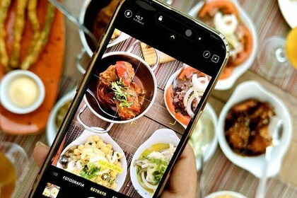 Albufeira Tour with Local Tapas and Tasting