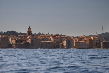 Glamour & Coastline: Private Saint-Tropez Day Escape from Nice