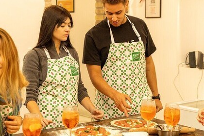 Rome Pizza Making Class with Spritz Cocktails