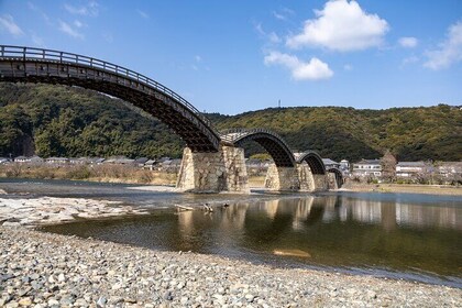 Iwakuni Day Trip from Hiroshima: Private Car to Kintaikyo Bridge