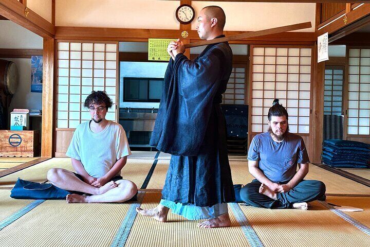 Zen meditation with a local monk – Shizuoka shore excursion from Shimizu Port