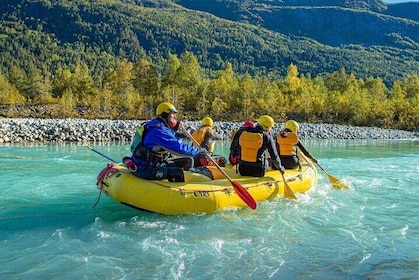 Whitewater Rafting on the Lågen River Grade 2 Family Tour