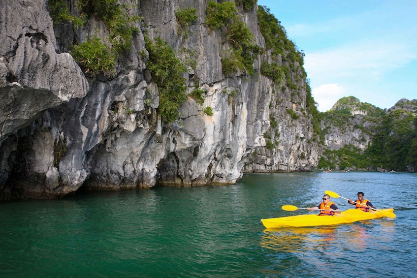 Picture 12 for Activity From Hanoi: 2-Day Halong Sapphire Cruise with Balcony Cabin