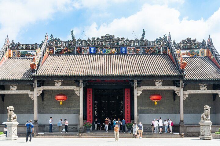 Guangzhou: Chen Clan Academy In-Depth 2-Hour Guided Tour