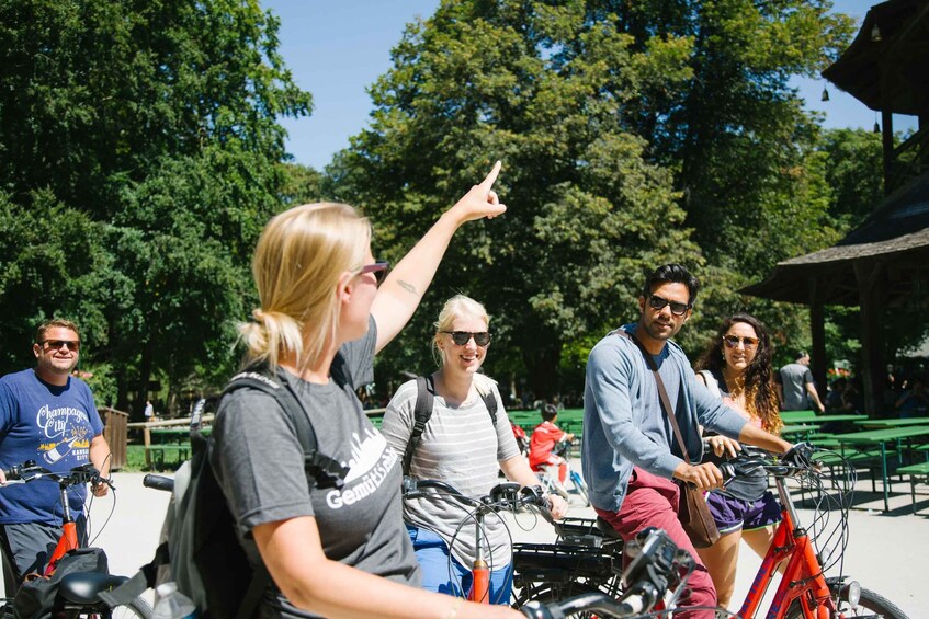 Picture 4 for Activity Munich: Bike Tour with Beer Garden Break