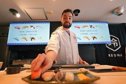 Sushi Making Experience at a High End Tokyo Restaurant