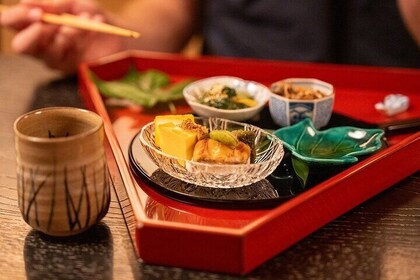 Osaka Michelin Food Tour Experience Kaiseki and Local dishes