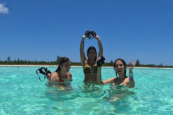 El Cielo and Snorkeling for Cruise Ship Passengers