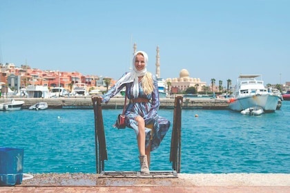 Private City Tour, Handicraft Shopping & Mosque Visit – Hurghada