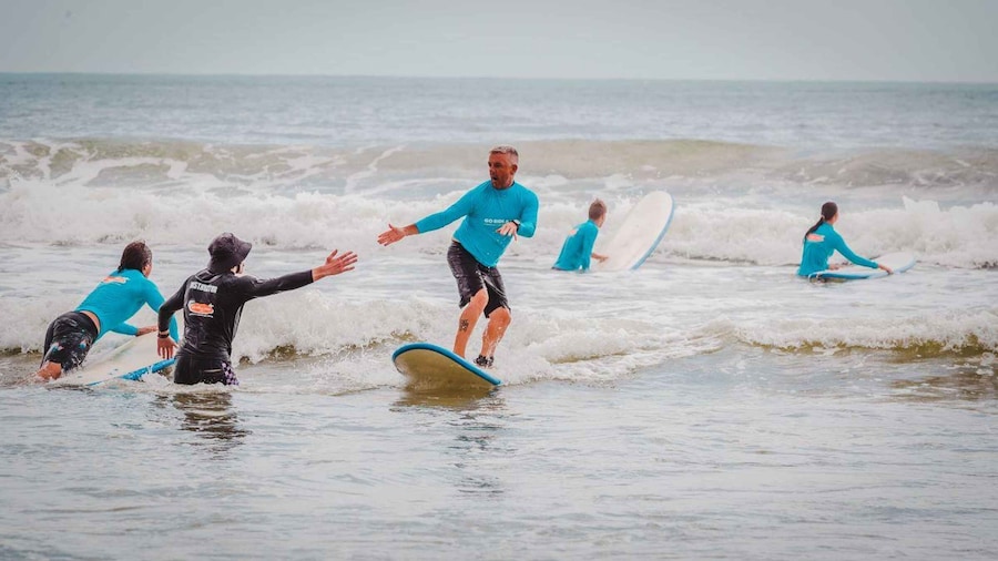 Noosa Heads: 2-Hour Surf Lesson with Local Instructor