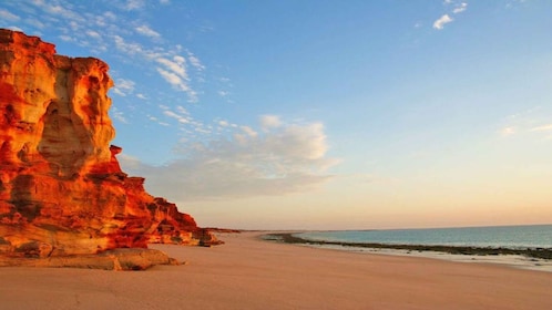 From Broome: Cape Leveque 4x4 Tour & Optional Return Flight