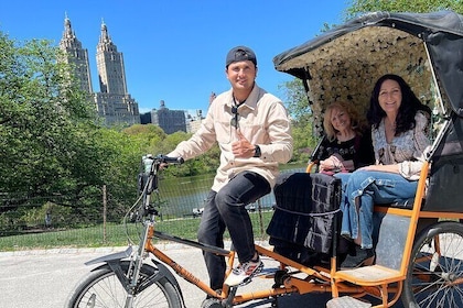 Central Park Pedicab Tour with local Guide